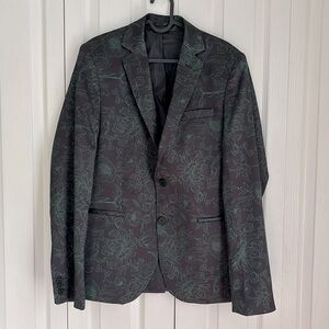 Bolongaro Trevor Skinny Fit Blazer  Black with green Florals  Size 38